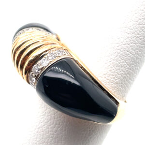 Onyx Ring with Diamonds and Yellow Gold Tufts in 14KYG