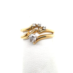 Interlocking Diamond Band Set in 14KYG