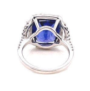 Sapphire Ring with Diamond Halo and Trapezoids in Platinum - Image 3